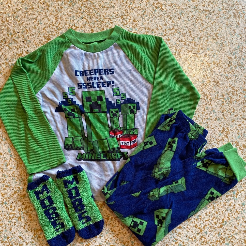 Creepers never sleep PJs